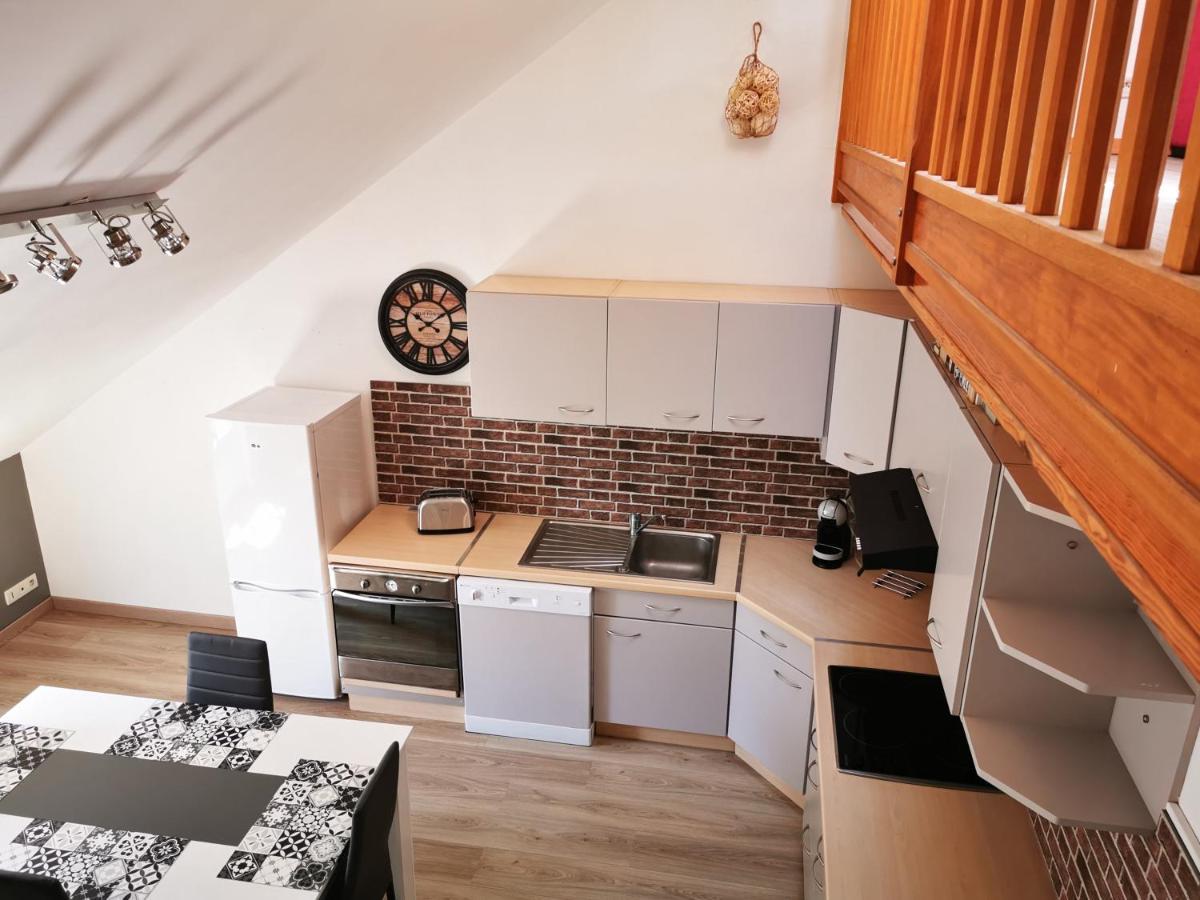 L'Ancre Marine Apartment Cancale Exterior photo